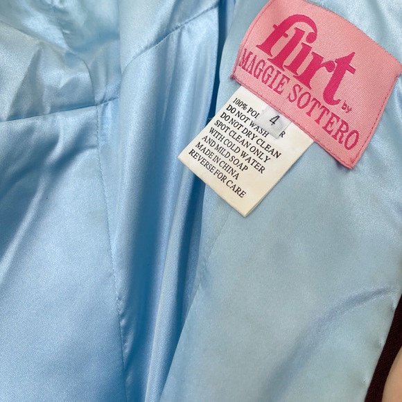 Grad/Prom/Occasion Tulle Dress - Picture 5 of 7